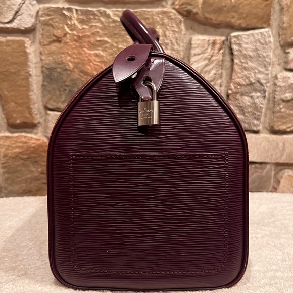 Louis Vuitton Speedy Epi 35 Purple Hand Bag - Picture 4 of 7